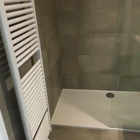 Los Angeles Apartment